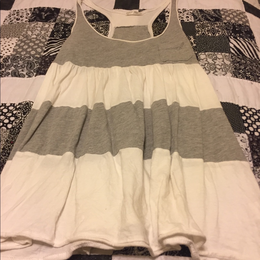 Gray/white flow tank top